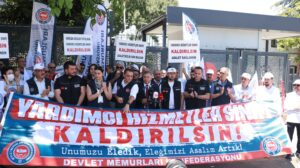 YHS’nin Kaldırılması Talebiyle Bakanlık Önünde Eylem